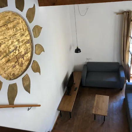 Cozy En Blanch. Center