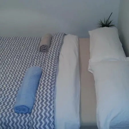 Gasthuis Roomturistvalencia Ruzafasumsi *