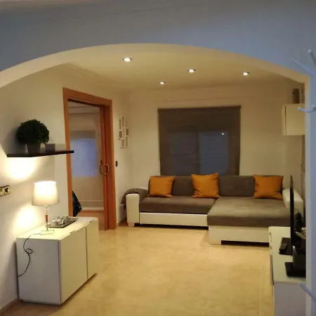 Apartamento Avenida De Francia 155 *
