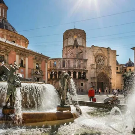 En Universidad Y Cerca De La Playa Apartment Valencia
