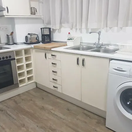 Domus Centro Frente A Torres De Serrano Valencia