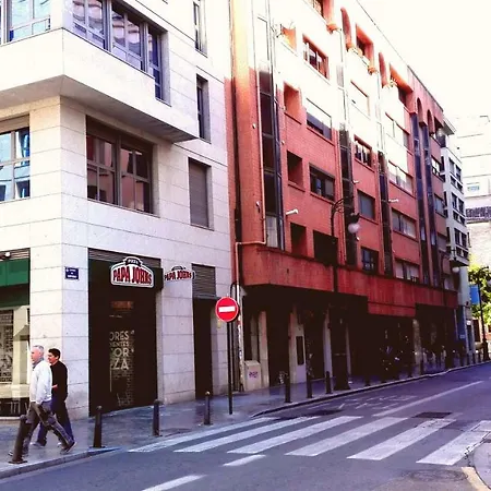 Muvim Centrum Apartman *