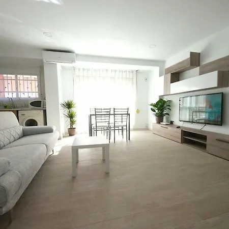 Ivam Esquife Apartamento