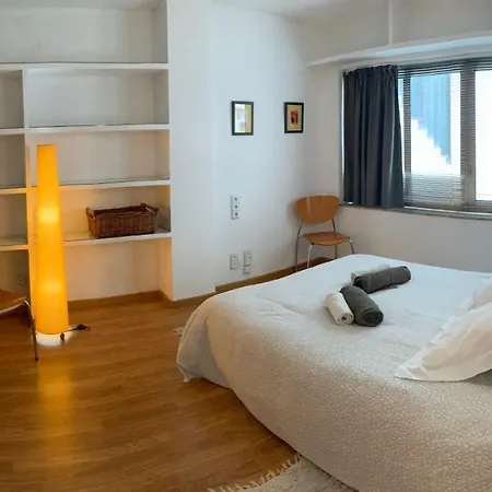 Calle D Juan De Austria 4 شقة *