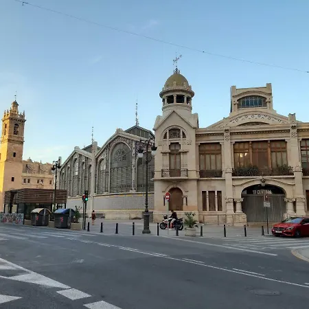 Vivienda Amplia Mercado Central - Pie De La Cruz * Valencia