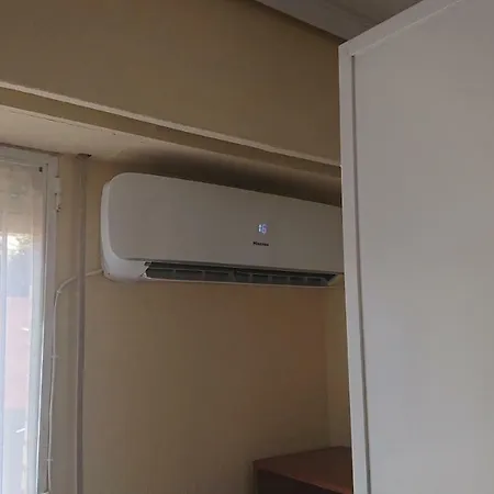 Séjour chez l'habitant Se Alquila Doble Con Aire Acondicionado Valence
