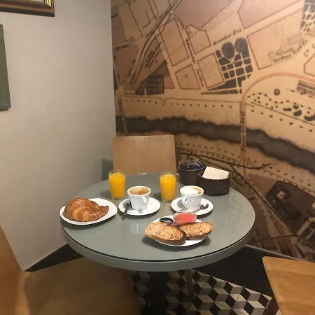 Vivienda Diseno Con Jardin Interior Valencia
