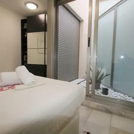 Precioso Apartamento Al Lado De Torres De Serrano Valencia
