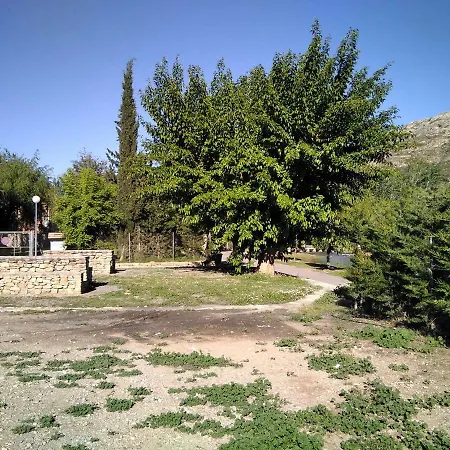 Magnífico Adosado, Cerca De Ciudad, En Zona De Montaña Y Playa Fluvial