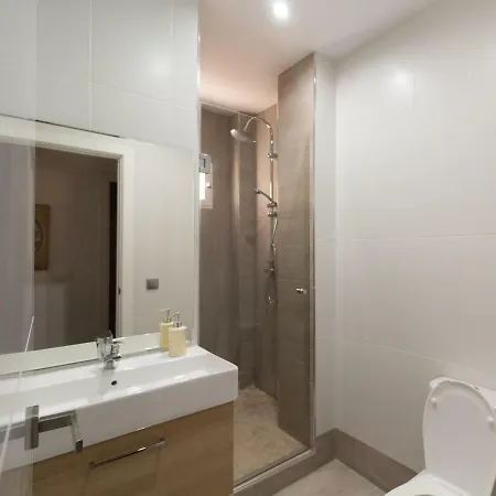 Bioparc Metro * Valencie