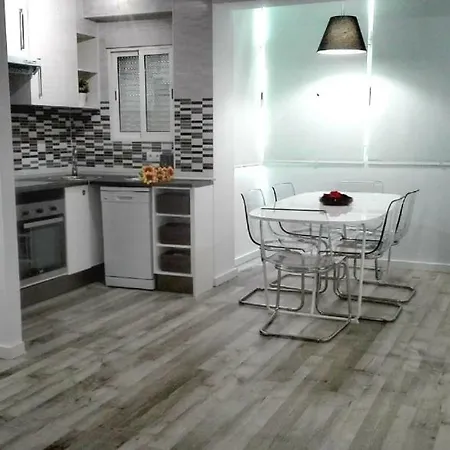 Avenida Del Puerto Apartment *
