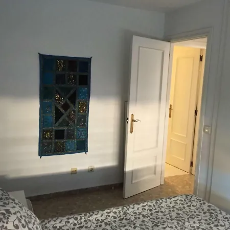 Acogedor Apartamento En Zona Universitaria Y Playa *