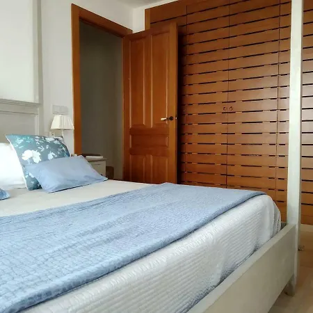Vakantiehuis Beach Front House/ Frente Al Mar Valencia