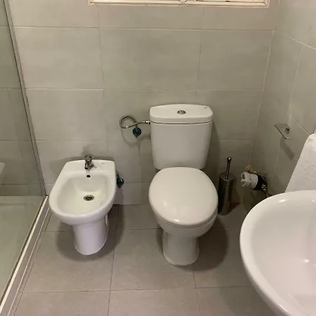 Δωμάτια σε οικογενειακή κατοικία Center