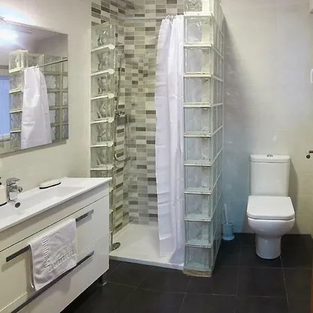 Studio 1 Good Location, Free Ac & Wifi Apartman *