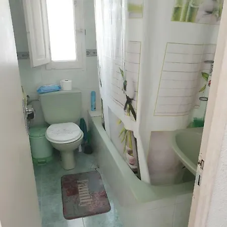 Doble En Piso Compartido Homestay szállás