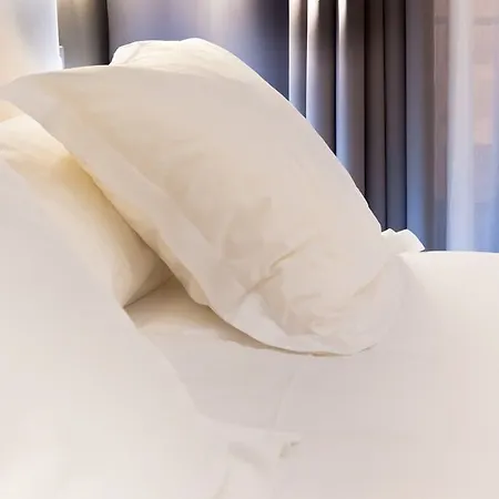 Eurostars Acteon Szálloda 4*