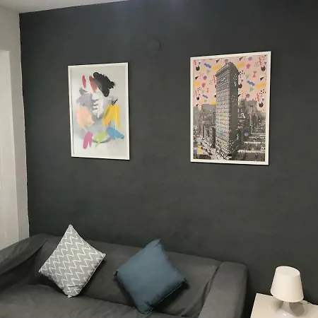 Bonito Apartamento, Confortable Y Bien Comunicado *