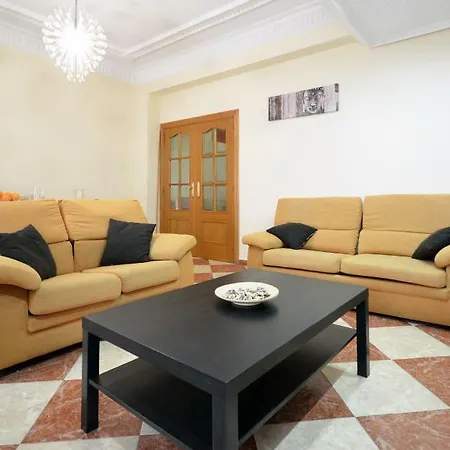 Cosy Near To The Center *