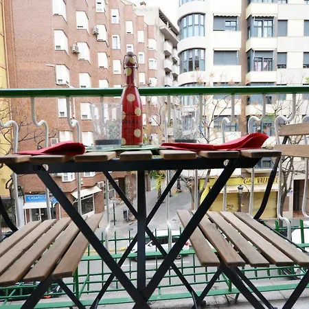 Cosy Near To The Center Appartement *