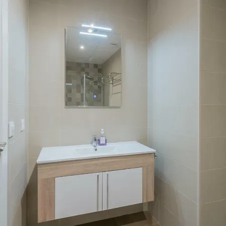 Appartement Bright And Modern Near The Beach