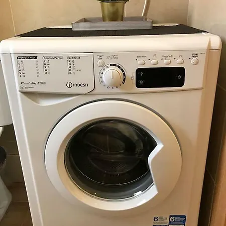 Cozy In Valencia! Wi-fi ! * فالنسيا