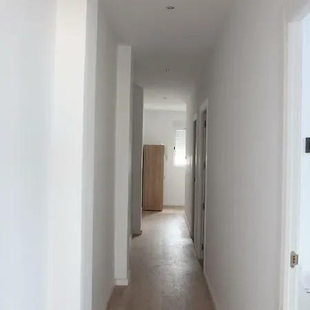 Penthouse With Terrace 40m2 With Wide Views 10mn Walking From Center Appartement *