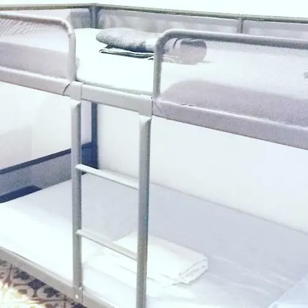 Гостевой дом Roomturistvalencia - Ruzafa *