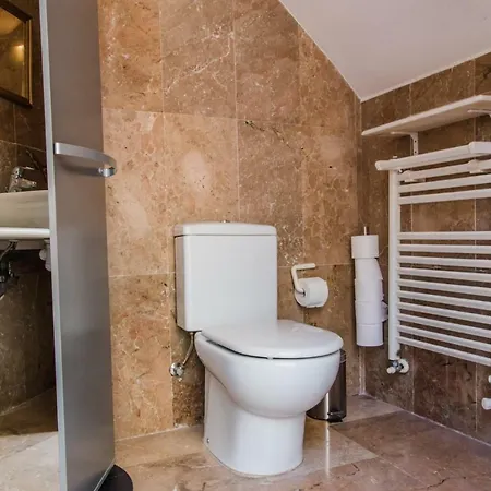 Апартаменты Lovely Apartment! Валенсия