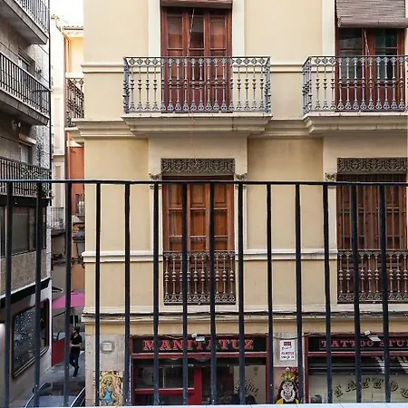 Plaza Redonda Center * Valenza