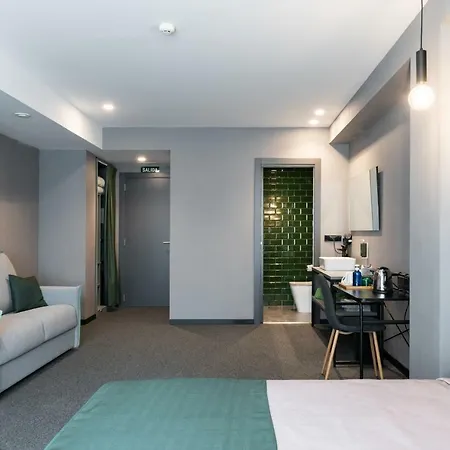 Nest Style Hotel