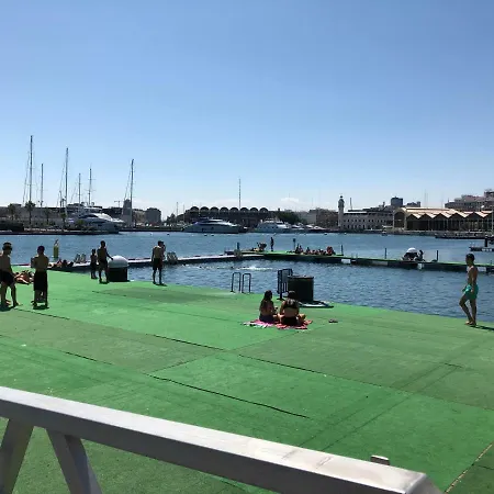 Lägenhet Port Beach