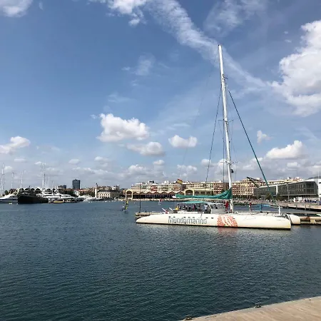 Lägenhet Port Beach