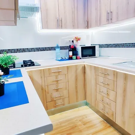 On-line Luxury Apart Sollana 6, Free Wi-fi Apartman