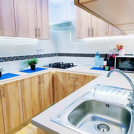 On-line Luxury Apart Sollana 6, Free Wi-fi Apartman