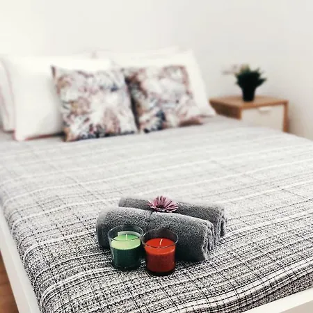 On-line Luxury Apart Sollana 6, Free Wi-fi Apartman *
