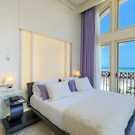 Arenas Balneario Отель 5*