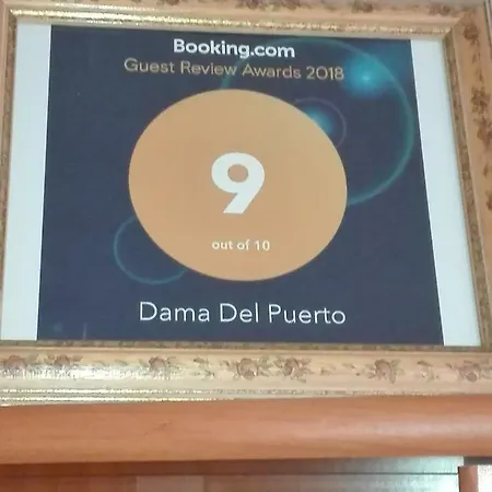 Dama Del Puerto * Valencia