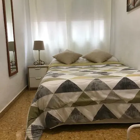Privatunterkunft Homestay Carrer Sagun *