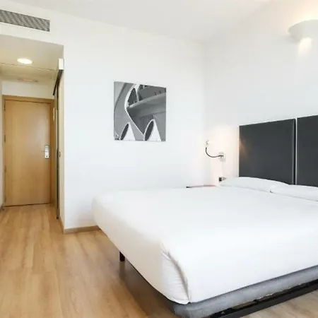 Ilunion Aqua 3 3*