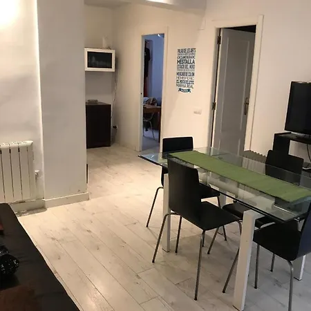 70 M2 Con Terraza De 20m2 *