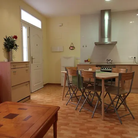Apartman Apartamento Con Terraza Al Lado De La Playa Valencia