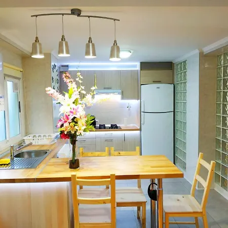 On-line Luxury Apart Pintor Stoolz, Free Wi-fi Apartman *