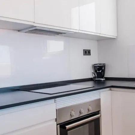 Penthouse With Terrace 40m2 With Wide Views 10mn Walking From Center * Valencia