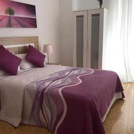 Privatunterkunft Homestay Carrer Sagun *
