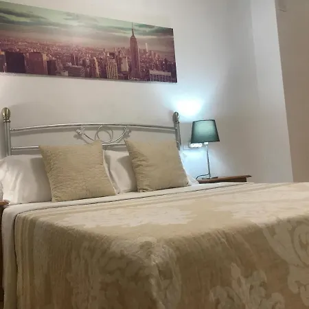 Privatunterkunft Homestay Carrer Sagun