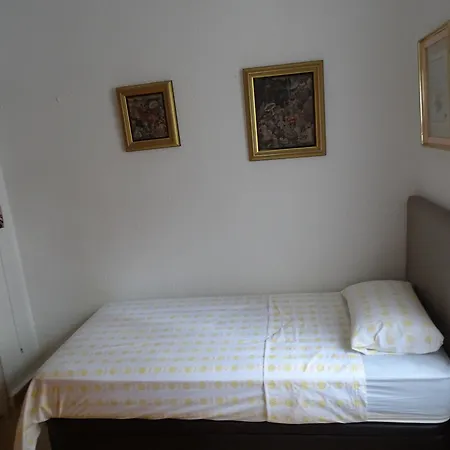 With 3 Bedrooms In - 4 Km From The Valencia