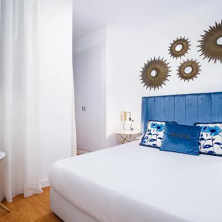 Luxury - Boutique Market Apartment