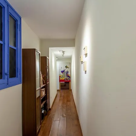 Luxurious & Alluring In Historic Town Apartamento Valência