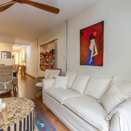 Luxurious & Alluring In Historic Town Apartamento Valencia